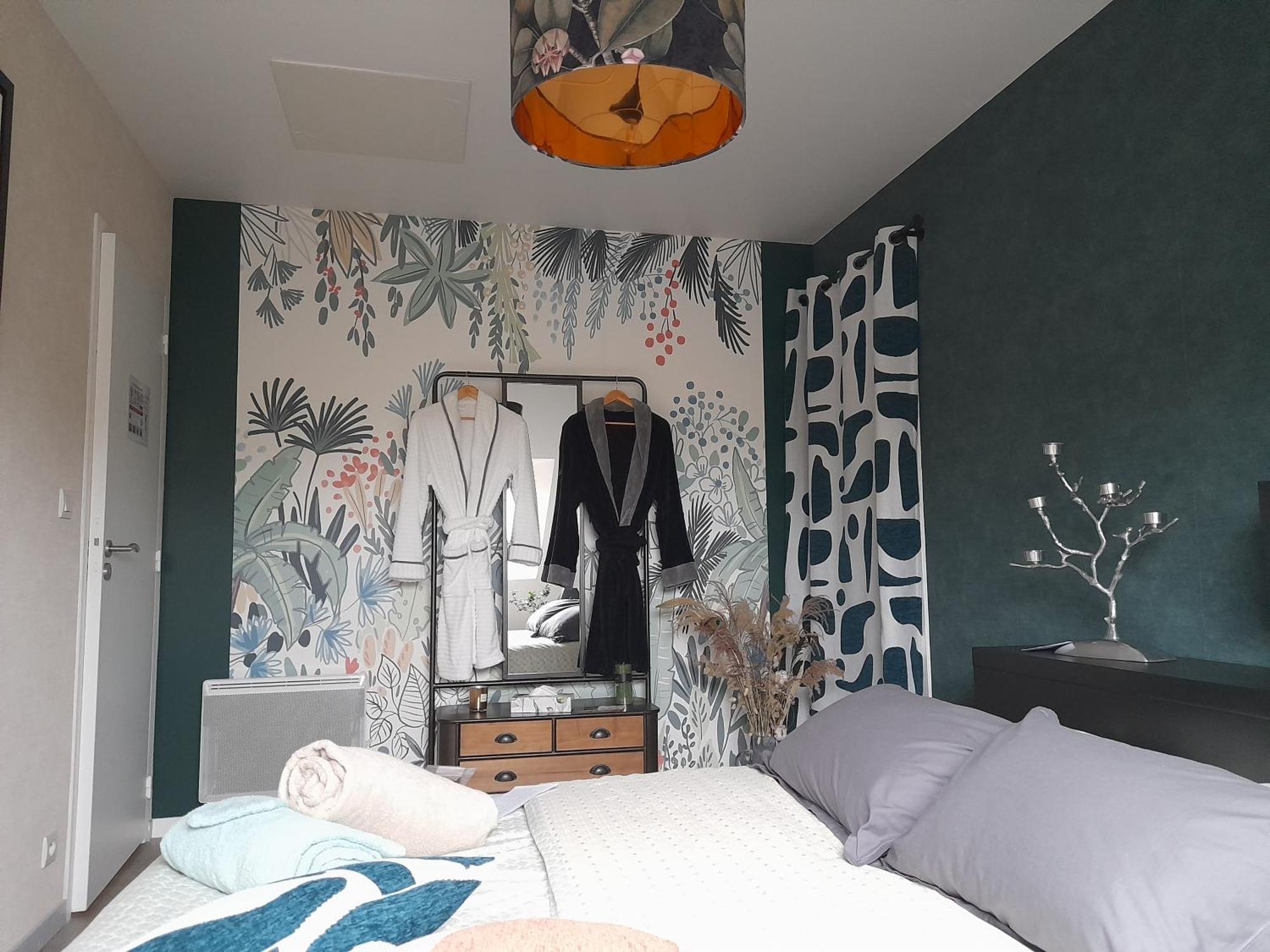 Chambre Dans Un Ecrin De Verdure Angrie Exterior photo